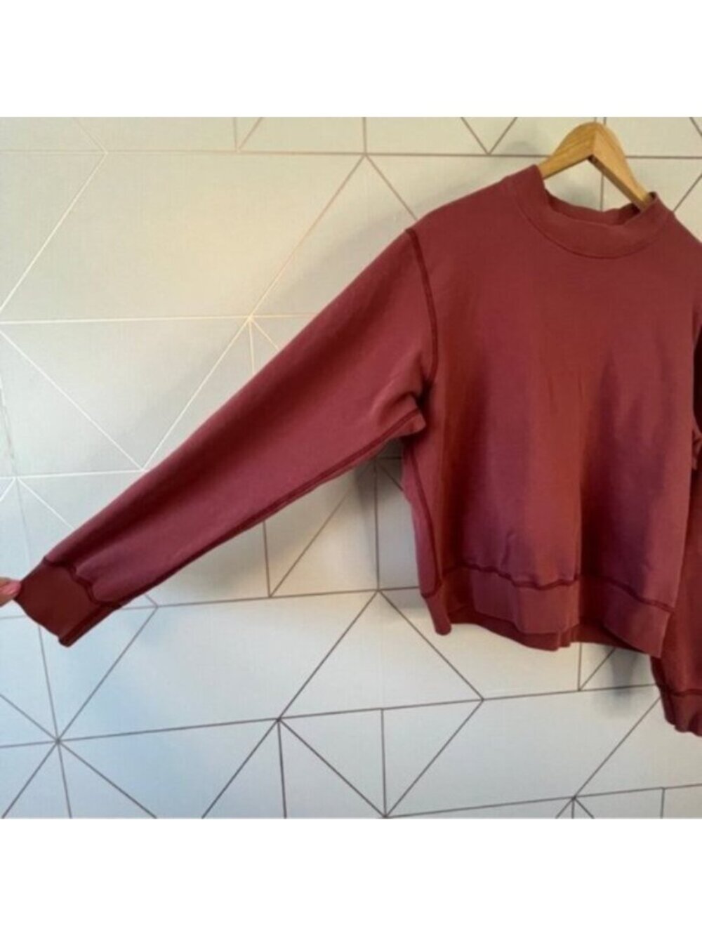 Reigning Champ Lightweight Terry Cropped Crewneck Sweatshirt - Picture 4 of 8